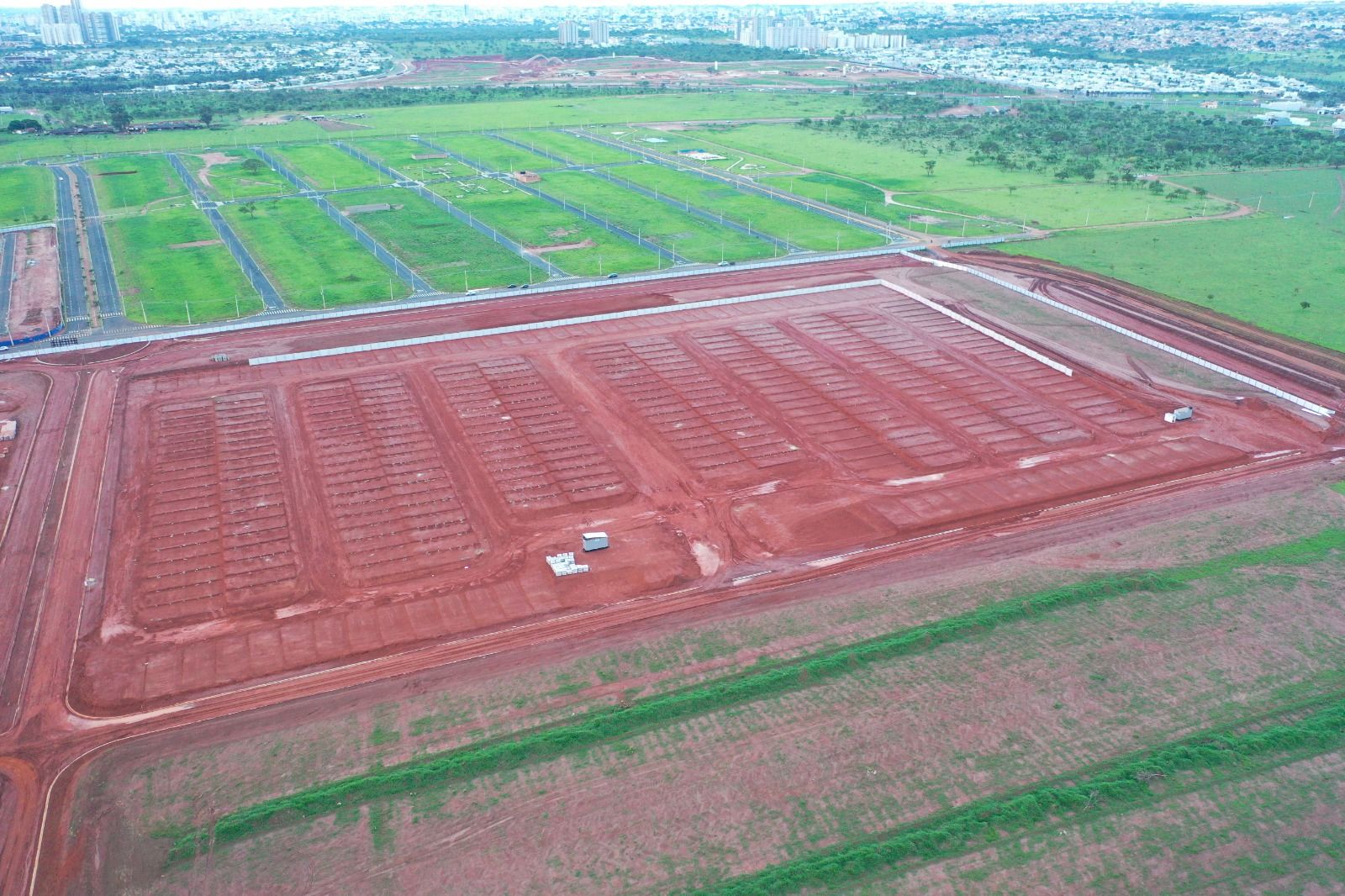Foto aérea da obra do Condomínio Sabará