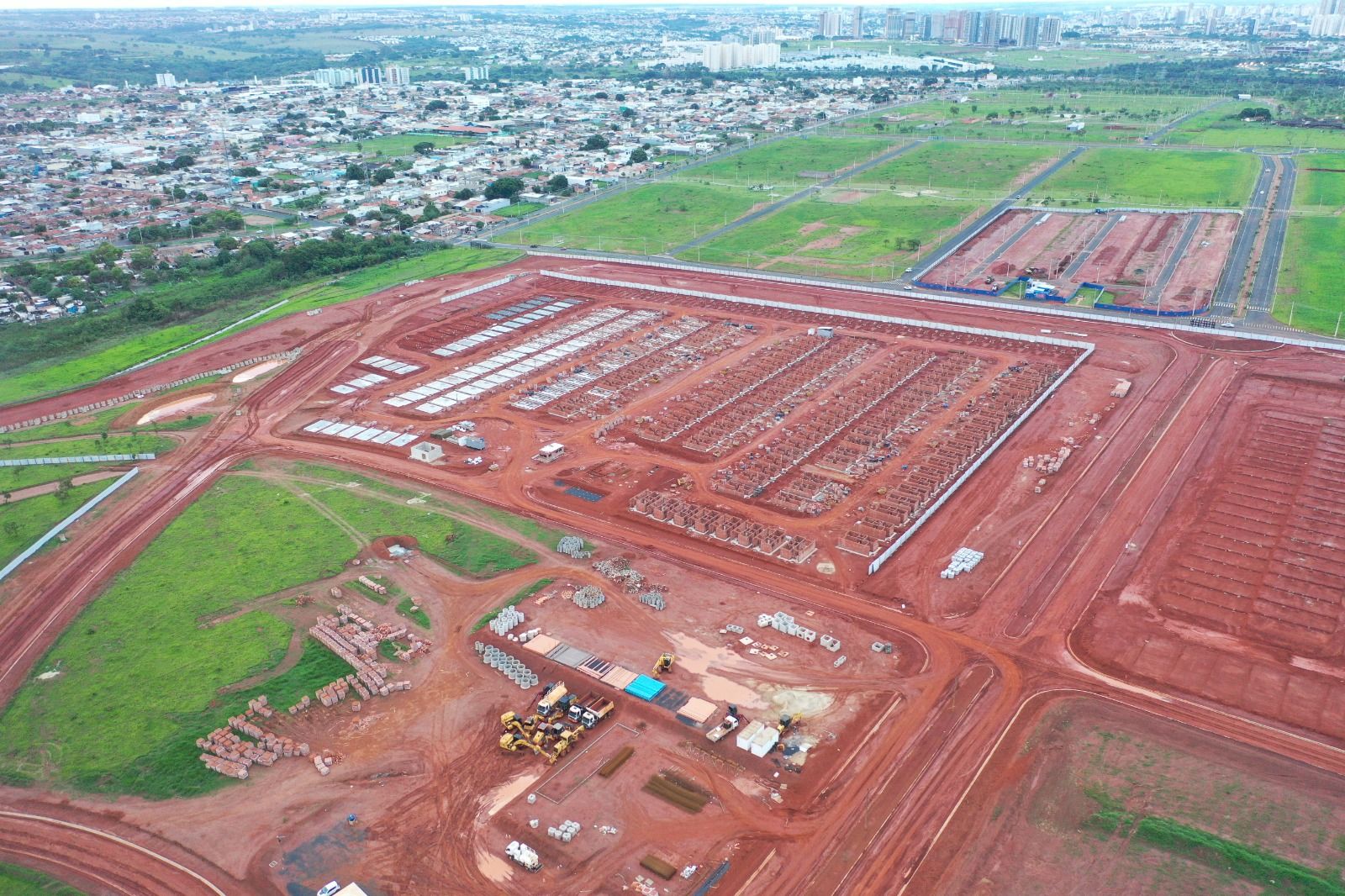 Foto aérea do terreno do condomínio